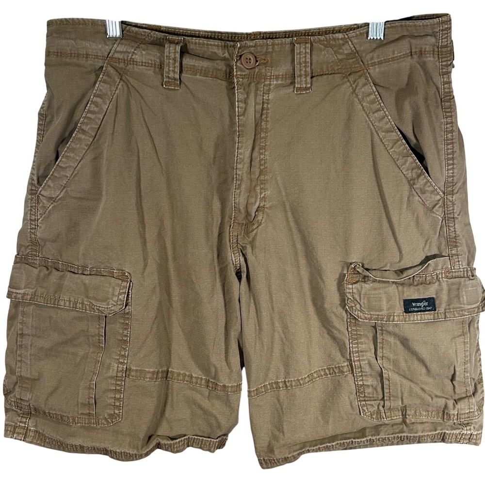 Wrangler Mens Brown Relaxed Fit Ripstop Cargo Shorts Size 34